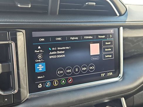 Used 2021 GMC Yukon Denali AWD/4WD image 16