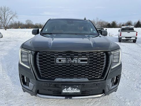 Used 2023 GMC Yukon XL Denali Ultimate image 32