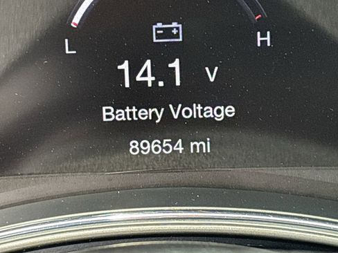 Used 2022 Jeep Grand Cherokee Laredo X image 30