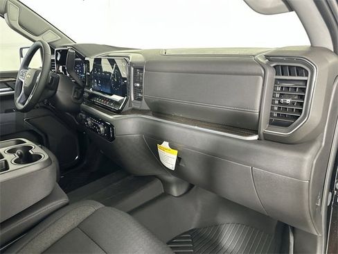 New 2025 Chevrolet Silverado 1500 LT image 29