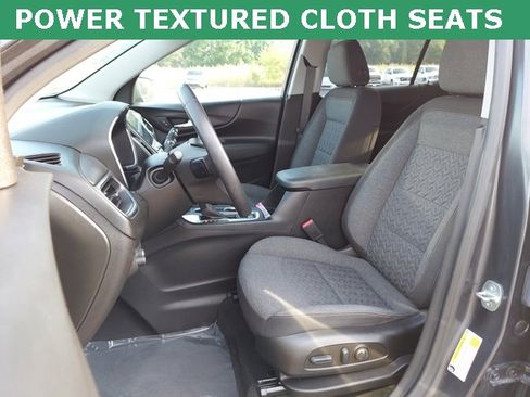 Certified 2022 Chevrolet Equinox LT image 3