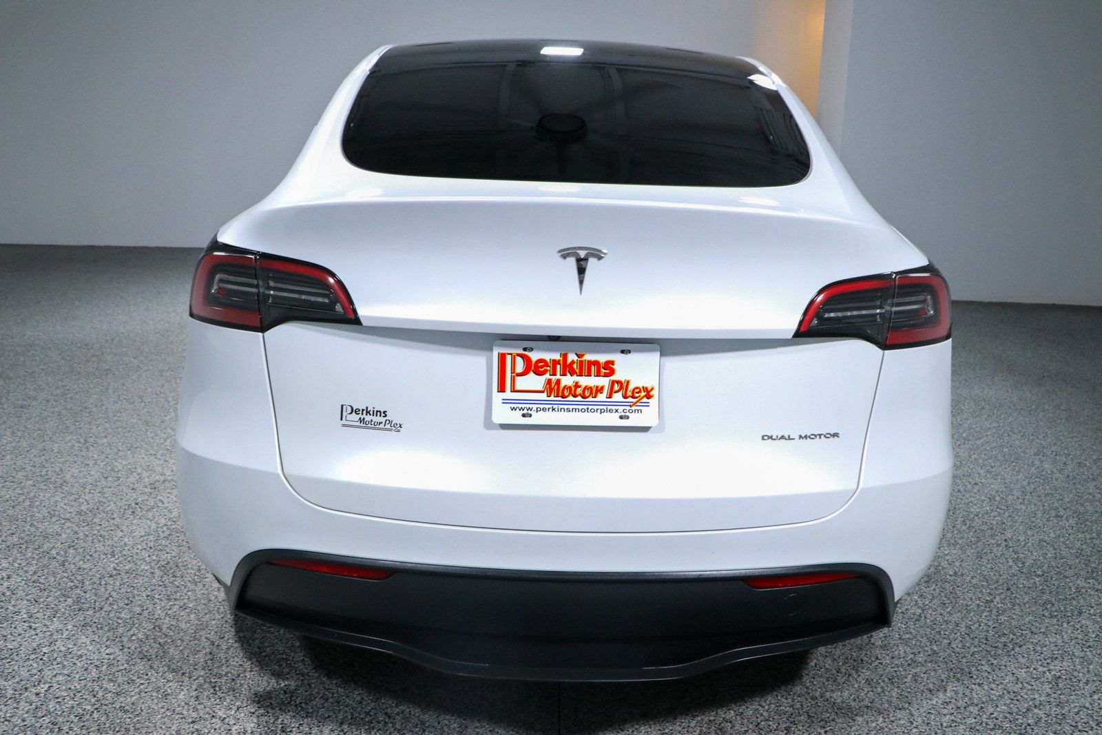 Used 2023 Tesla Model Y Long Range AWD/4WD image 8