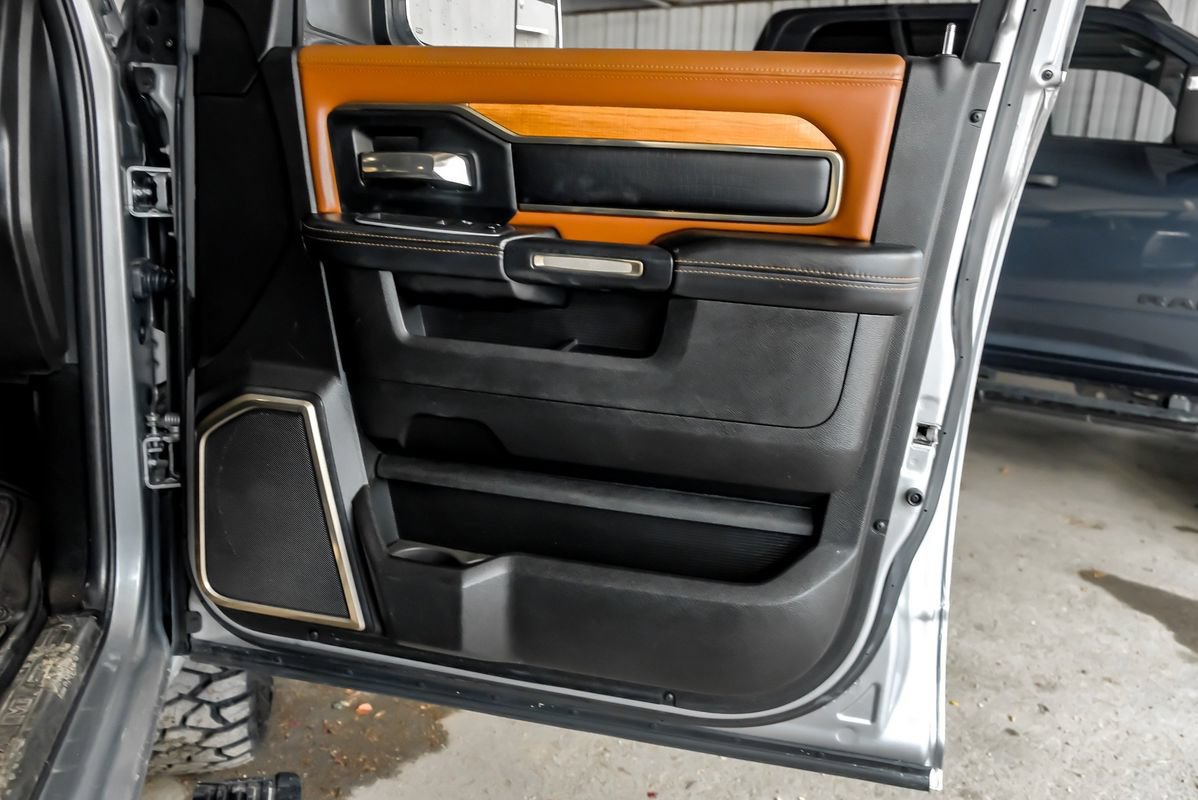 Used 2022 RAM 3500 Limited AWD/4WD image 30