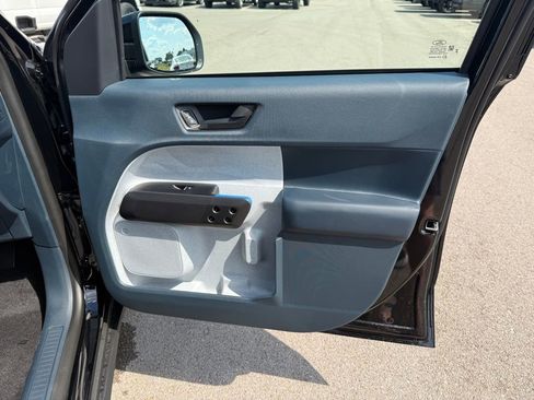 New 2025 Ford Maverick XLT w/ XLT Luxury Package image 16