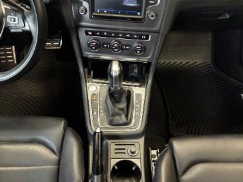 Used 2017 Volkswagen Golf Alltrack SE image 26