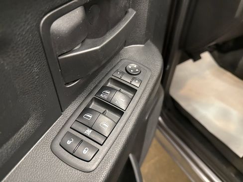 Used 2018 RAM 1500 Tradesman w/ Popular Equipment Group image 19