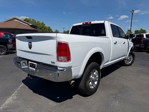 Used 2018 RAM 2500 Laramie AWD/4WD image 7
