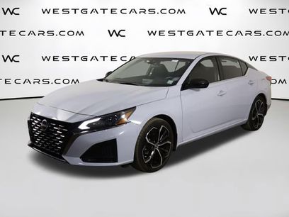 Used 2024 Nissan Altima 2.5 SR