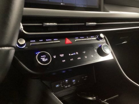 Used 2025 Hyundai Sonata SEL image 28