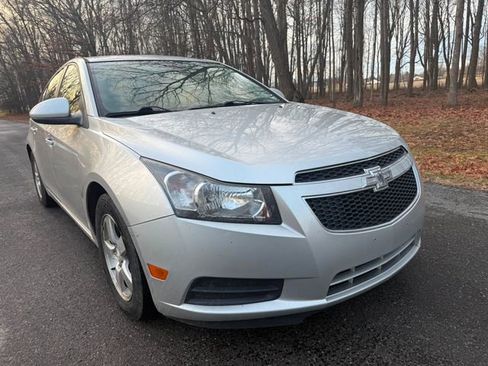Used 2014 Chevrolet Cruze LT image 6