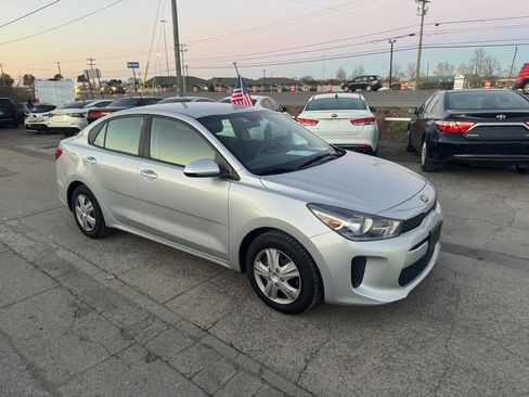 Used 2020 Kia Rio S FWD image 3