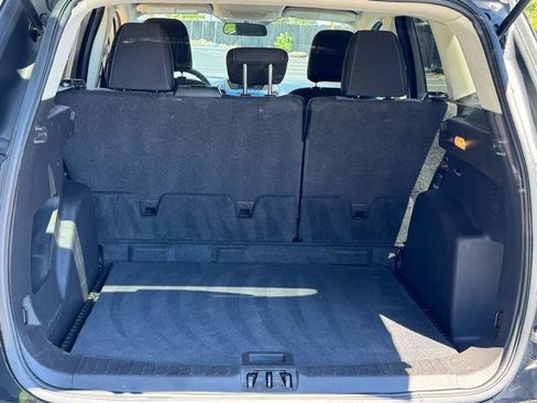 Used 2017 Ford Escape SE image 17