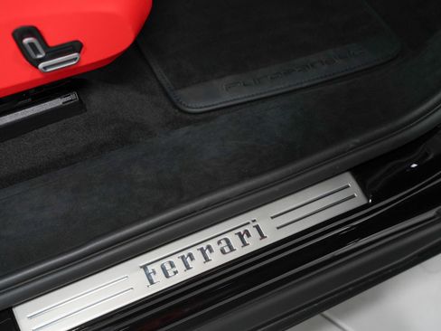 Used 2026 Ferrari Purosangue AWD/4WD image 36