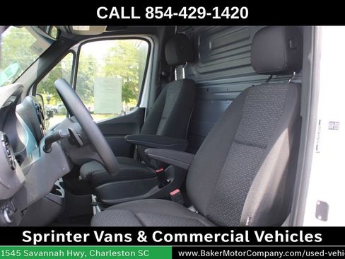 Used 2023 Mercedes-Benz Sprinter 2500 image 6