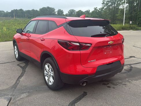 Used 2021 Chevrolet Blazer LT FWD image 3
