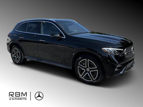 Certified 2026 Mercedes-Benz GLC 300 image 1