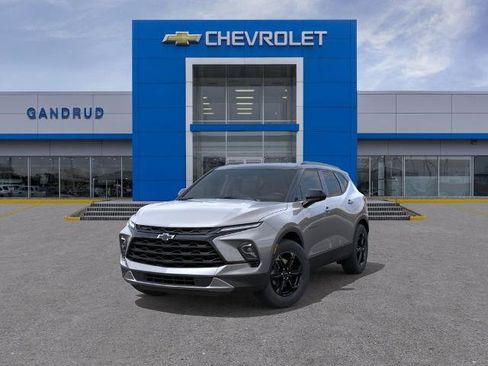 New 2026 Chevrolet Blazer LT w/ Convenience Package AWD/4WD image 8