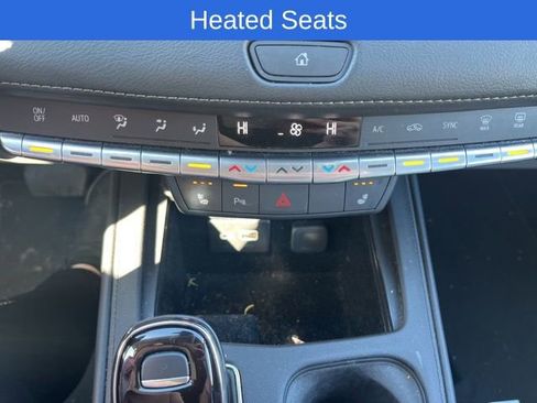 Used 2023 Cadillac XT4 Luxury w/ Cold Weather Package image 14