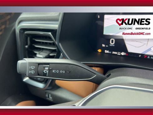 New 2026 GMC Canyon AT4 image 17