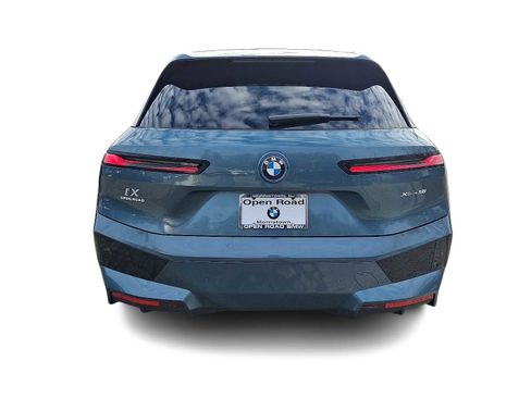 Used 2025 BMW iX xDrive50 image 5