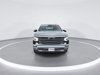 Used 2023 Chevrolet Silverado 1500 High Country video 3