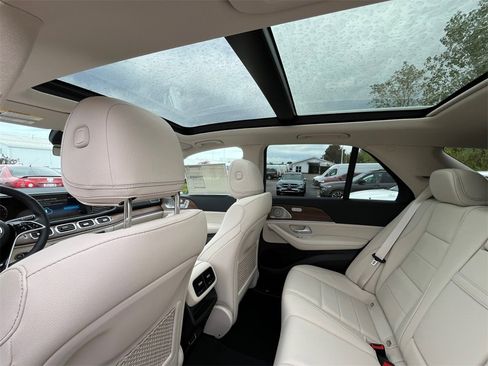 New 2026 Mercedes-Benz GLE 350 4MATIC image 10