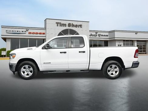 Used 2023 RAM 1500 Big Horn AWD/4WD image 2