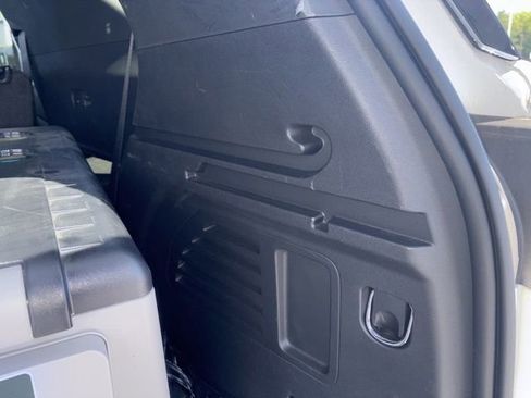Used 2024 Chevrolet Traverse LT w/ LPO, Floor Liner Package FWD image 28