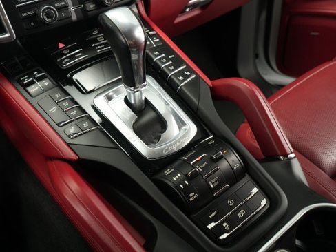 Used 2016 Porsche Cayenne GTS AWD/4WD image 55
