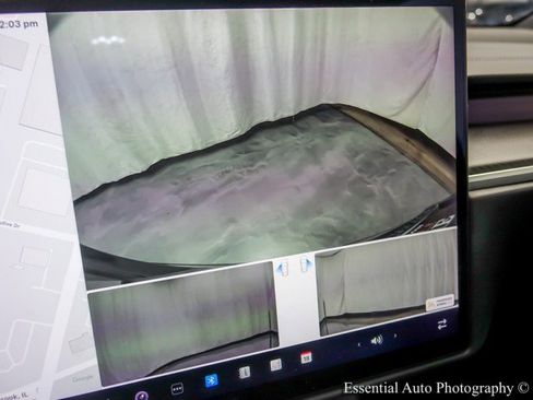 Used 2022 Tesla Model X Plaid image 22