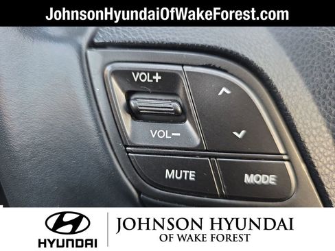 Used 2017 Hyundai Santa Fe Sport image 25