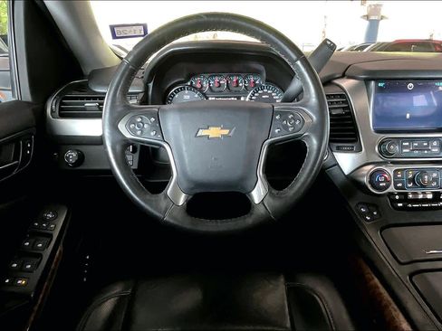 Used 2015 Chevrolet Tahoe LTZ RWD image 5