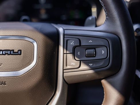 Used 2024 GMC Sierra 1500 Denali AWD/4WD image 41
