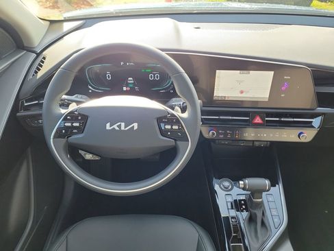 New 2026 Kia Niro EX w/ EX Premium Package FWD image 19