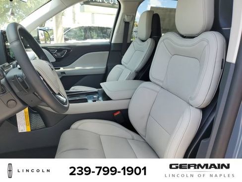 New 2026 Lincoln Aviator Reserve AWD/4WD image 18