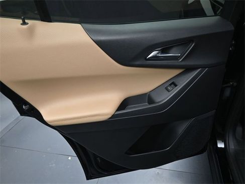 Used 2025 Chevrolet Equinox ACTIV w/ Safety and Technology Package image 15