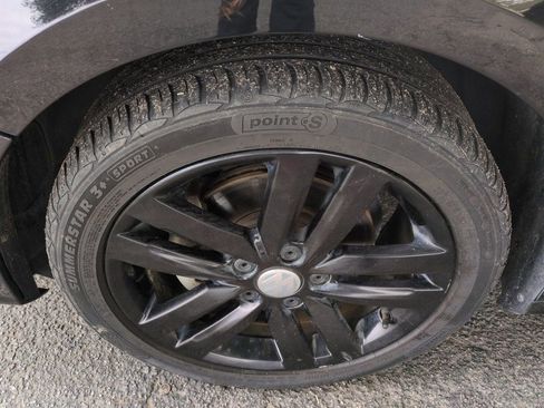 Used 2018 Volkswagen Jetta Sport image 10