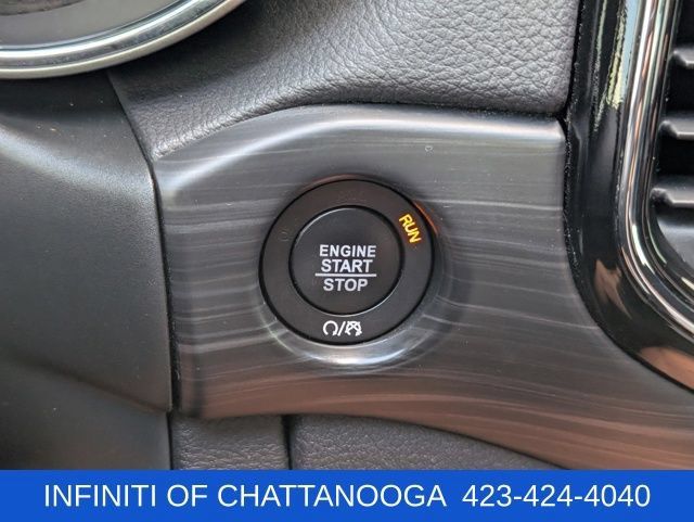 Used 2020 Jeep Grand Cherokee Altitude RWD image 13