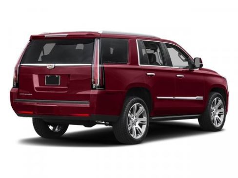 Used 2018 Cadillac Escalade Premium Luxury image 2