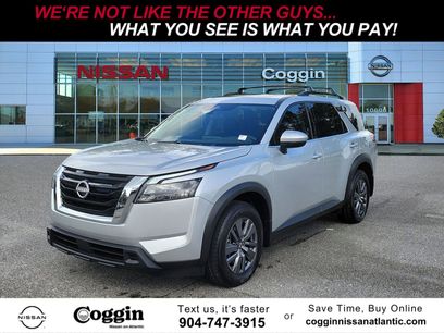 New 2025 Nissan Pathfinder SV
