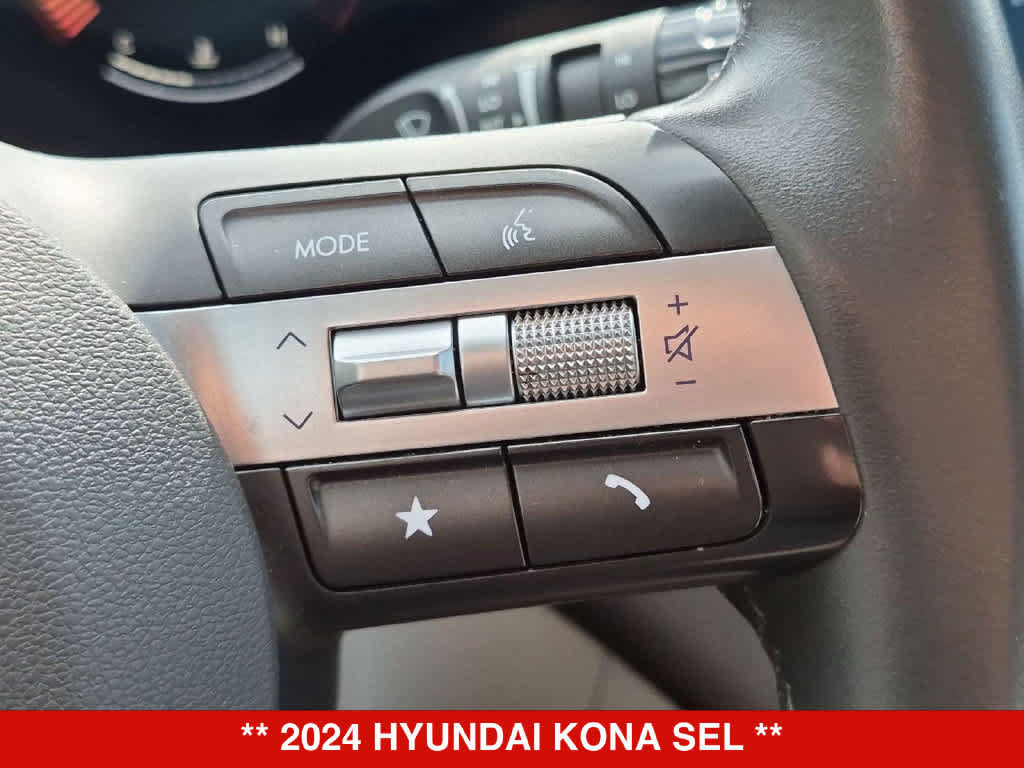 Used 2024 Hyundai Kona SEL AWD/4WD image 24
