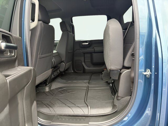 New 2026 Chevrolet Silverado 2500 Custom w/ Custom Value Package AWD/4WD image 10
