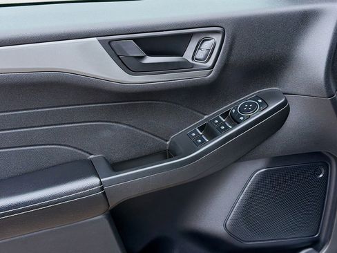 Used 2023 Ford Escape Active w/ Tech Pack #1 image 16