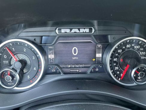 New 2025 RAM 2500 Big Horn image 10