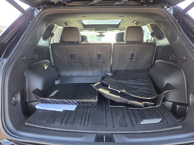 Certified 2025 Chevrolet Blazer RS w/ Driver Confidence II Package FWD image 10