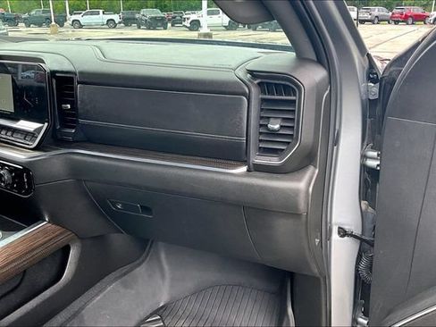 Used 2024 Chevrolet Silverado 1500 RST w/ Convenience Package II AWD/4WD image 27