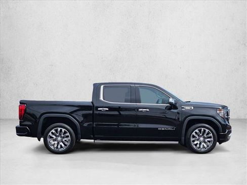 Used 2024 GMC Sierra 1500 Denali w/ Denali Reserve Package AWD/4WD image 4