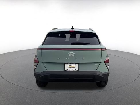 Used 2025 Hyundai Kona SEL image 12