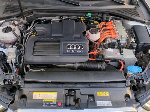 Used 2016 Audi A3 e-tron Premium Plus w/ Premium Plus Package FWD image 24