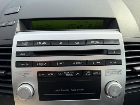 Used 2007 MAZDA MAZDA5 Touring FWD image 31